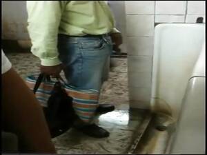 arab toilet cam - Spying in dirty, public Arab bathrooms - Gayfuror.com