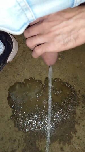 Muslims Gay Spy Porn - Arab Muslim Gay Boy Pissing - ThisVid.com