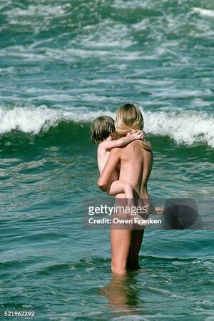 beach mother naked - 170 Cape Cod Family Beach Stock Photos, High-Res Pictures, and Images -  Getty Images