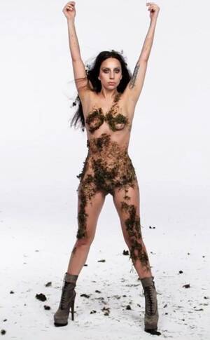 naked lady gaga having sex - Naked Lady Gaga Gets Dirty, Models Dreadlocks in ARTPOP Video