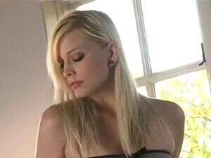 brea bennett naughty office - Explore Brea Bennett's Porn Collection at xecce.com