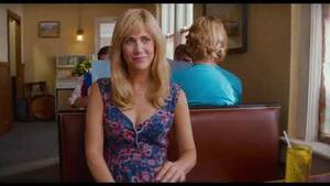 Kristen Wiig Porn - Zach Galifianakis, Kristen Wiig and comedy buddies have their moments in  silly 'Masterminds' - Los Angeles Times