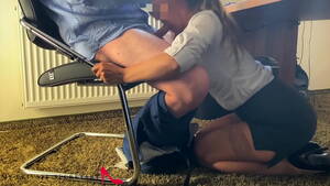 blowjob under desk - my private secretary giving the boss a blowjob under the desk - XVIDEOS.COM