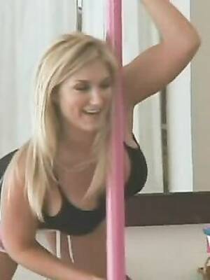 Brooke Hogan Look Alike Porn - Brooke Hogan Deepfake Porn & Nude Photos â¤ï¸ SexCelebrity