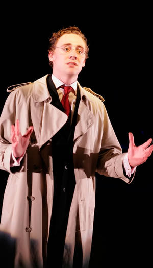 Cymbeline Porn - Tom Hiddleston in Cymbeline HQ] Source: Cheek By Jowl's Official Site