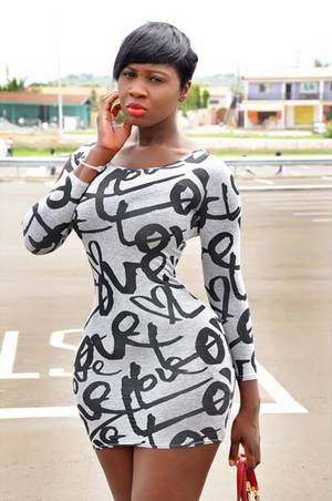 large moms naked butt beach - 5 Ghanaian Socialites Flaunting Their Extreme Curves on Instagram and  Gaining Massive Followings