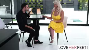 Blonde Milf Feet Fuck - Blonde MILF Foot Sex | xHamster