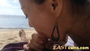 asian nude beach blow - Asian Girl Nude Gives Amazing Cock Blowing On The Beach - EPORNER
