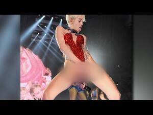 Miley Cyrus Porn Xxx - Miley Cyrus Raunchy 'Bangerz Tour' Photos Revealed! - YouTube