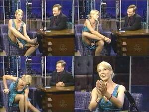 Jenna Elfman Porn - Naked Jenna Elfman in Late Night with Conan O'Brien < ANCENSORED