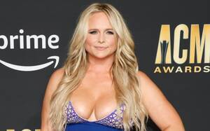 miranda lambert naked - Miranda Lambert Wears Plunging Blue Dress & Pumps at ACM Awards 2023