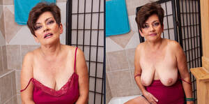 Hairy Grannies Saggy Tits - Mature.nl Sisi (58) - Hairy granny with saggy tits is getting wet - 3  November 2020 (1080p/photo)