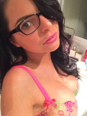 black escorts nude - Selfie Pics from Vivienne Black - Private Escort Sydney