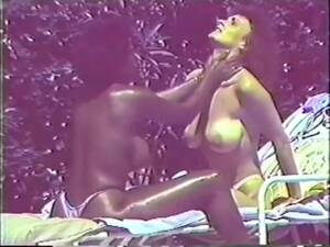 ebony ayes and melissa mounds - Oldie - black Ebony Ayes vs white Angela Parker, later Melissa Mounds - Porn  video | TXXX.com