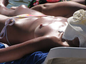 erect nipples in beach - Hard Nipples On The Beach Voyeured - May, 2011 - Voyeur Web Hall of Fame