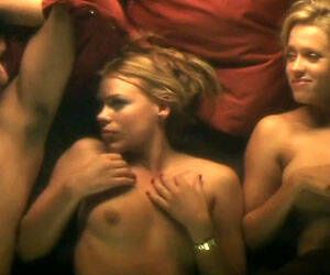 Billie Piper Porn - Billie Piper Nude | British Actress And Ex Popstar | Nude Celebs World