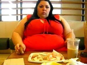 Girl Eating Porn - Watch Fat girl eating out - Bbw, Eating, Amateur Porn - SpankBang