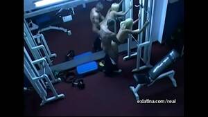 Gym Reality Porn - Hidden camera films old guy fucking young latina in gym - XVIDEOS.COM