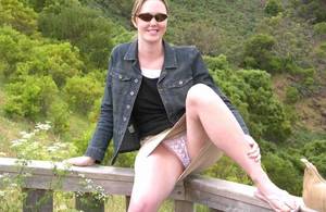 kelly ripa panty upskirt - Kelly ripa upskirt