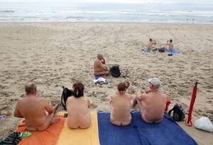 my first beach trip nude - www.capitalfm.co.ke/lifestyle/files/2015/04/nude-b...