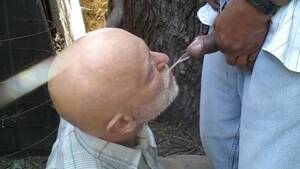 Drunk Black Man Pissing Porn - Dirty Old Man Drinking Black Piss - ThisVid.com