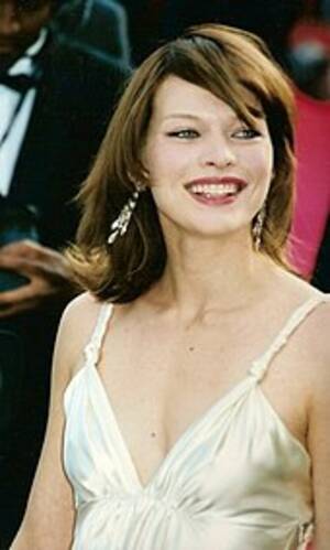 Milla Jovovich Porn Star - Milla Jovovich - Wikipedia