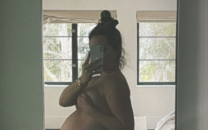 Ashley Tisdale Nude Lesbian - Ashley Tisdale shares bare baby bump pic, advocates self-love | GMA News  Online