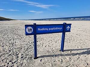 mature nudism - Flasher, 46, shot dead 'by nudist, 76, with rifle' after pleasuring himself  in front of naked woman on naturist beach | The US Sun