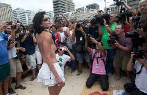 brazilian beaches party sex - Topless' protest falls flat on Brazil beach - National | Globalnews.ca