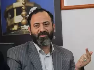 Iranian Muslim Hijab - Hijab Official In Iran Fired Over Same-Sex Video | Iran International