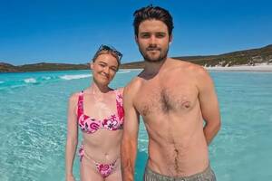 couple naked beach - Vegan activist says topless stunts and OnlyFans makes relationship with  boyfriend 'stronger' - Mirror Online