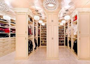 closet - Mariah Carey's closetâ€¦she has lots to sing about!
