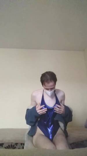 Crossdresser Swimsuit Porn - Crossdresser Anal play short 2:Blue swimsuit+hoodie sissygasm***Momokun**  watch online