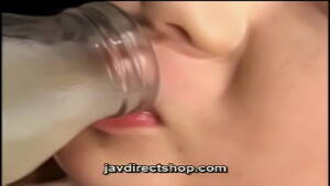 asian chugging cum - asian d. a bottle of cum - XVIDEOS.COM
