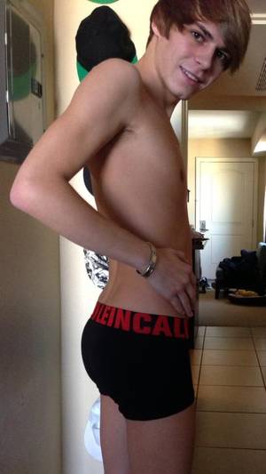 Kyle Ross Gay Porn Suits - 