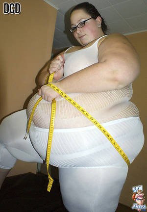 Feedee Porn - ... SSBBW Feedee Measuring Up in Pantyhose ...