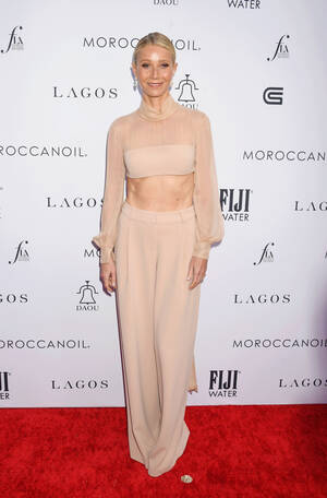 Gwyneth Paltrow Getting Fucked Porn - Gwyneth Paltrow Sex Confessions: NSFW Quotes, Facts | Life & Style