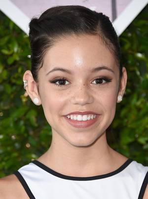 Fletcher Ant Farm Disney Porn - These Are the Beauty Looks You'll Want to Copy from the 2016 Teen Choice  Awards