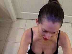 Hair Bun Fetish Porn - Hair Bun porn videos at Xecce.com