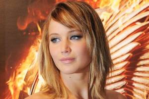 Hunger Games Catching Fire Porn - 'Hunger Games: Catching Fire' Star Jennifer Lawrence Joins Live Tumblr,  Facebook Q&As