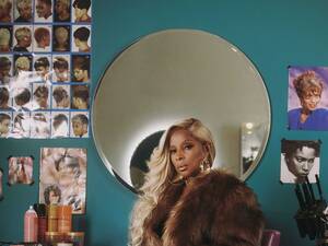 Mary J. Blige Porn - Mary J. Blige on Navigating Self-Acceptance Through Beauty