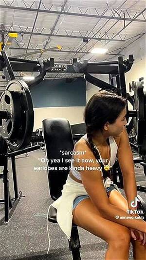 gym babe - Watch Hot gym girl - Fit, Gym, Babe Porn - SpankBang