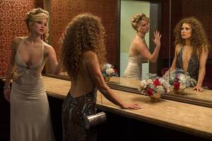 american hustle sex tits - Naked Jennifer Lawrence in American Hustle < ANCENSORED