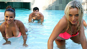 Euro Sex Party Pool - Euro Sex Parties â€“ Pool Party