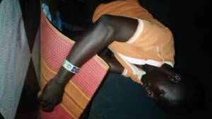 Mali Village Porn - Les amoureux au village