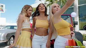 free porn blonde girls group - group asian blonde - Gosexpod - free tube porn videos