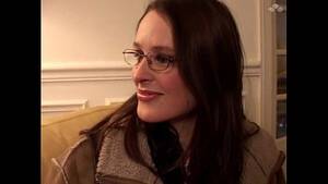 French Porn Glasses - very hot french brunette - XVIDEOS.COM