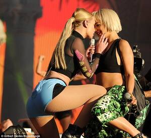 Iggy Azalea Naked Lesbian Sex - Iggy Azalea and Rita Ora tease at Budweiser Made In America Festival |  Daily Mail Online