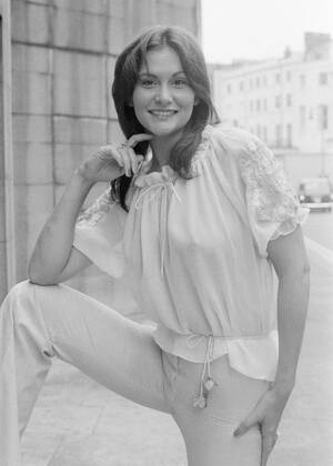 First Porn Star - Linda Lovelace - Death, Movies & Career
