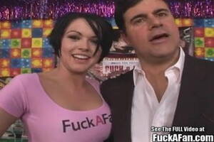 Cassidy Lynn Fucks A Fan - Big Boobed Beauty Cassidy Lynn Fucks Fan! | xHamster